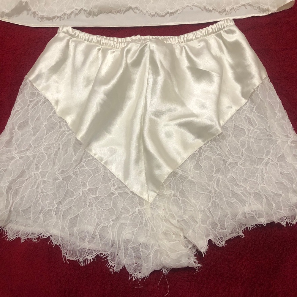 Natori White Lace & Satin Cami Short Sleep Set Size Small great conditions - Picture 6 of 16